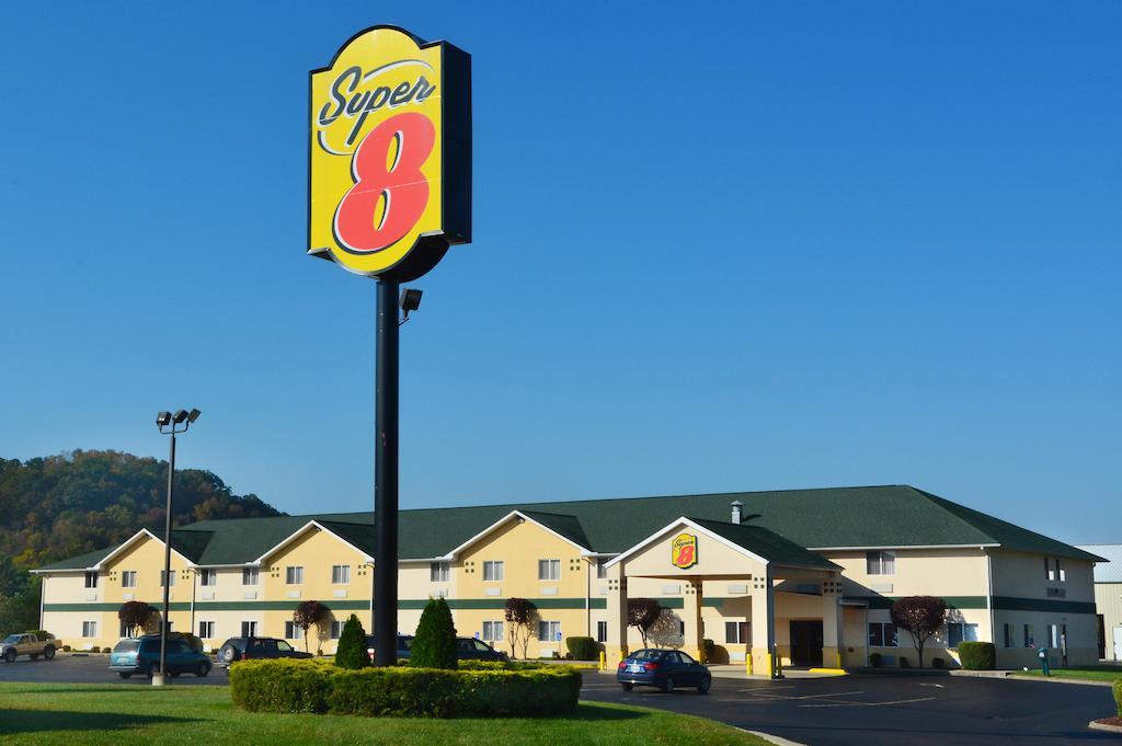 Super 8 By Wyndham Athens Hotel Exterior photo